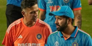 দ্রাবিড়কে কোচের দায়িত্বে থাকার জন্য অনুরোধ