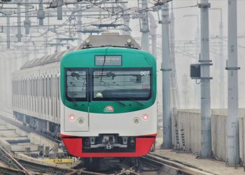 হুটহাট বন্ধ হচ্ছে মেট্রোরেল