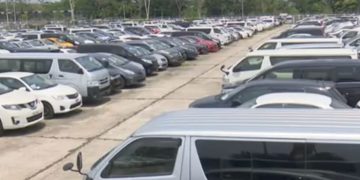 নিলামে উঠছে মোংলা বন্দরের ১০৭টি বিলাসবহুল গাড়ি