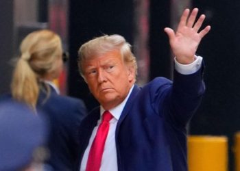 জেল হলেও নির্বাচনে লড়বেন ট্রাম্প