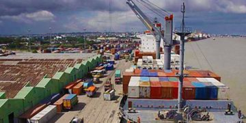 পুরোপুরি সচল হলো চট্টগ্রাম বন্দর