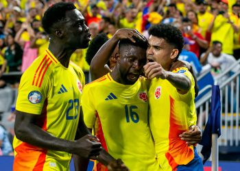 কোপার ফাইনালে আর্জেন্টিনার সামনে কলম্বিয়া