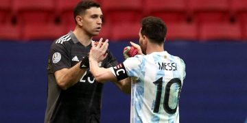 মার্টিনেজকে ‘বিশ্বসেরা’