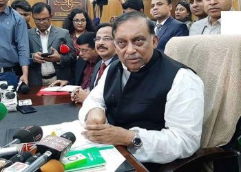 বাধ্য হয়েই পুলিশ গুলি করেছে : স্বরাষ্ট্রমন্ত্রী