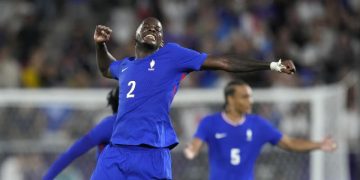 আর্জেন্টিনার স্বর্ণের স্বপ্ন চূর্ণ করে সেমিতে ফ্রান্স