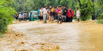 কৃষক নুর ইসলাম আমার ৯০ বছর বয়সে এমন বন্যার পানি দেখিনি