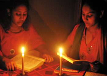 তীব্র লোডশেডিংয়ে নাকাল দেশবাসী