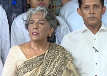 নোংরা রাজনীতি থেকে শিশুদের বের করতে হবে