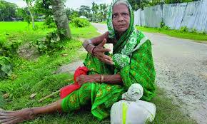 আমার তো খালি ভোডের কাড আছে, একটা চাউলের কাড কইর‌্যা দিবাইন