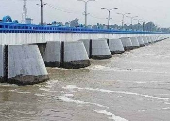 বাড়ছে তিস্তার পানি নদীপাড়ে আতংক