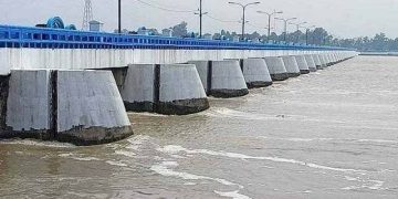 বাড়ছে তিস্তার পানি নদীপাড়ে আতংক