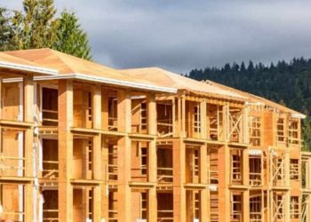 পরিবেশবান্ধব কাঠের বসতবাড়ি