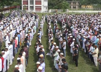 চিরনিদ্রায় শায়িত সাবেক রাষ্ট্রপতি একিউএম বদরুদ্দোজা চৌধুরী