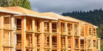 পরিবেশবান্ধব কাঠের বসতবাড়ি