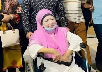 খালেদা জিয়া লন্ডন যাচ্ছেন ৮ নভেম্বরে