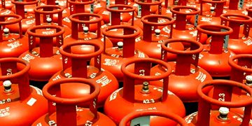 গুটিকয়েক কোম্পানির হাতে এলপিজির