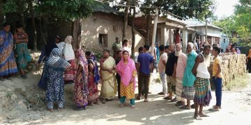 জমি নিয়ে দ্বন্দ্বের জেরে প্রতিবেশীকে হত্যা