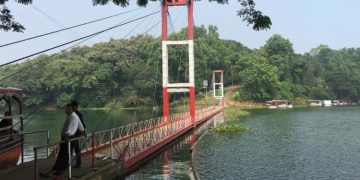 পর্যটক ভ্রমণে নিষেধাজ্ঞা প্রত্যাহার