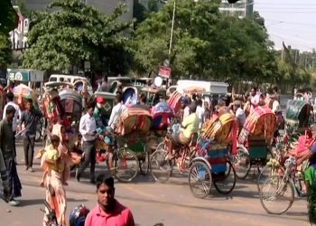 জনগণকে জিম্মি করার কৌশল পরিহার করতে হবে