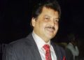 ১০ টাকা জরিমানা উদিত নারায়ণের