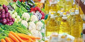 বাজারে গরিবের পাতের পুষ্টি উধাও