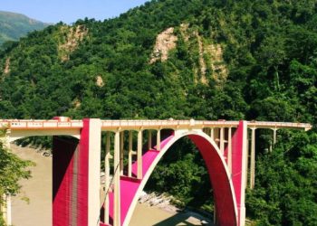 বাংলাদেশিদের অভাবে শিলিগুড়িতে সংকট