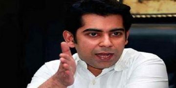 আমাদের আর স্বৈরাচার হতে দিয়েন না