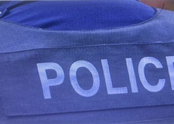 গোপন তথ্য ফাঁস করছেন পুলিশ কর্মকর্তারাই