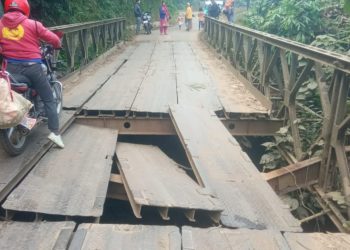 বান্দরবানের সঙ্গে রুমার সড়ক যোগাযোগ বিচ্ছিন্ন