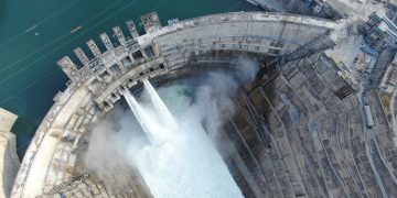 বিশ্বের সবচেয়ে বড় বাঁধ তৈরি করছে চীন