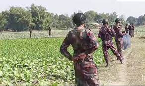 বেড়া নিয়ে বাড়াবাড়ি বিএসএফের