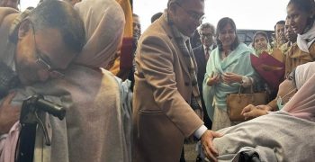 সাত বছর পর মায়ের বুকে ছেলে