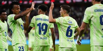 ফাইনালে বার্সা