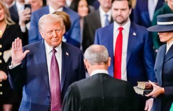 ৪৭তম প্রেসিডেন্ট হিসেবে শপথ নিলেন ট্রাম্প