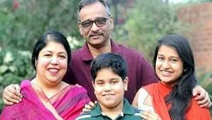 শিরীন শারমিন চৌধুরী কোথায় আছেন