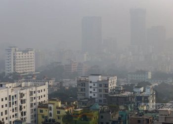 কুয়াশাচ্ছন্ন রাজধানী