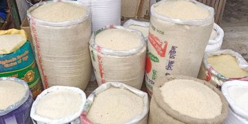 কর অব্যাহতির পরও কমেনি চালের দাম