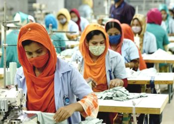 শ্রমিকদের স্বার্থ বিবেচনায় আনা উচিত