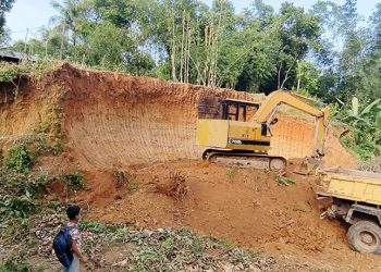 পাহাড় ধ্বংসের বিষয়ে ব্যবস্থা গ্রহণের নির্দেশনা