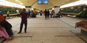 কমলাপুর রেলস্টেশনের মনিটরে অশ্লীল ভিডিও