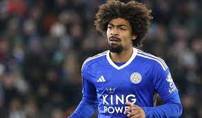 হামজাকে জাতীয় দলের জার্সিতে দেখার স্বপ্ন বাংলাদেশের