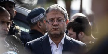 মধ্যপ্রাচ্যের ‘হাসির পাত্র’ হয়ে উঠেছে ইসরায়েল