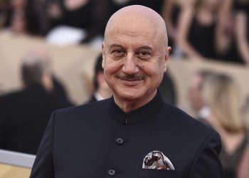 অসাধারণ নাগরিক হয়ে ওঠা জরুরি