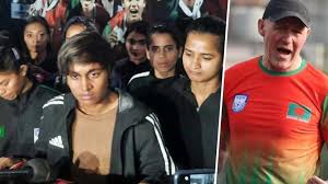 অনুশীলনে ফিরছেন ১৮ নারী ফুটবলার