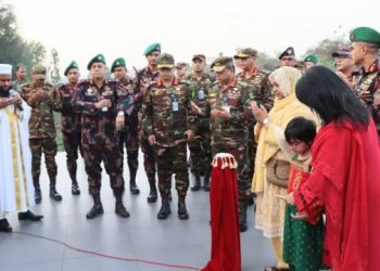 মেজর সিনহার স্মরণে স্মৃতিফলক উদ্বোধন করলেন