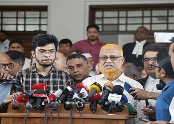 রায় শুনে যা বললেন আবরার ফাহাদের মা, বাবা ও ভাই