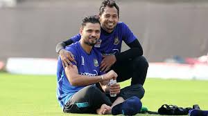 মুশফিকের অবসরে মাশরাফির আবেগী বার্তা