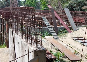 ডাকাতিয়া নদীর ওপর সেতুর কাজে ধীরগতি