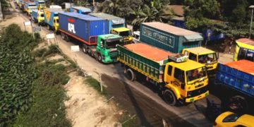 ঈদের আগে ও পরে ৬ দিন মহাসড়কে চলবে না ট্রাক-কাভার্ডভ্যান