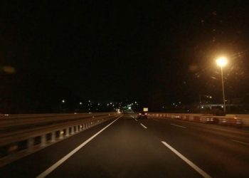 রাতের বাসে যাত্রীদের ডাকাত আতঙ্ক